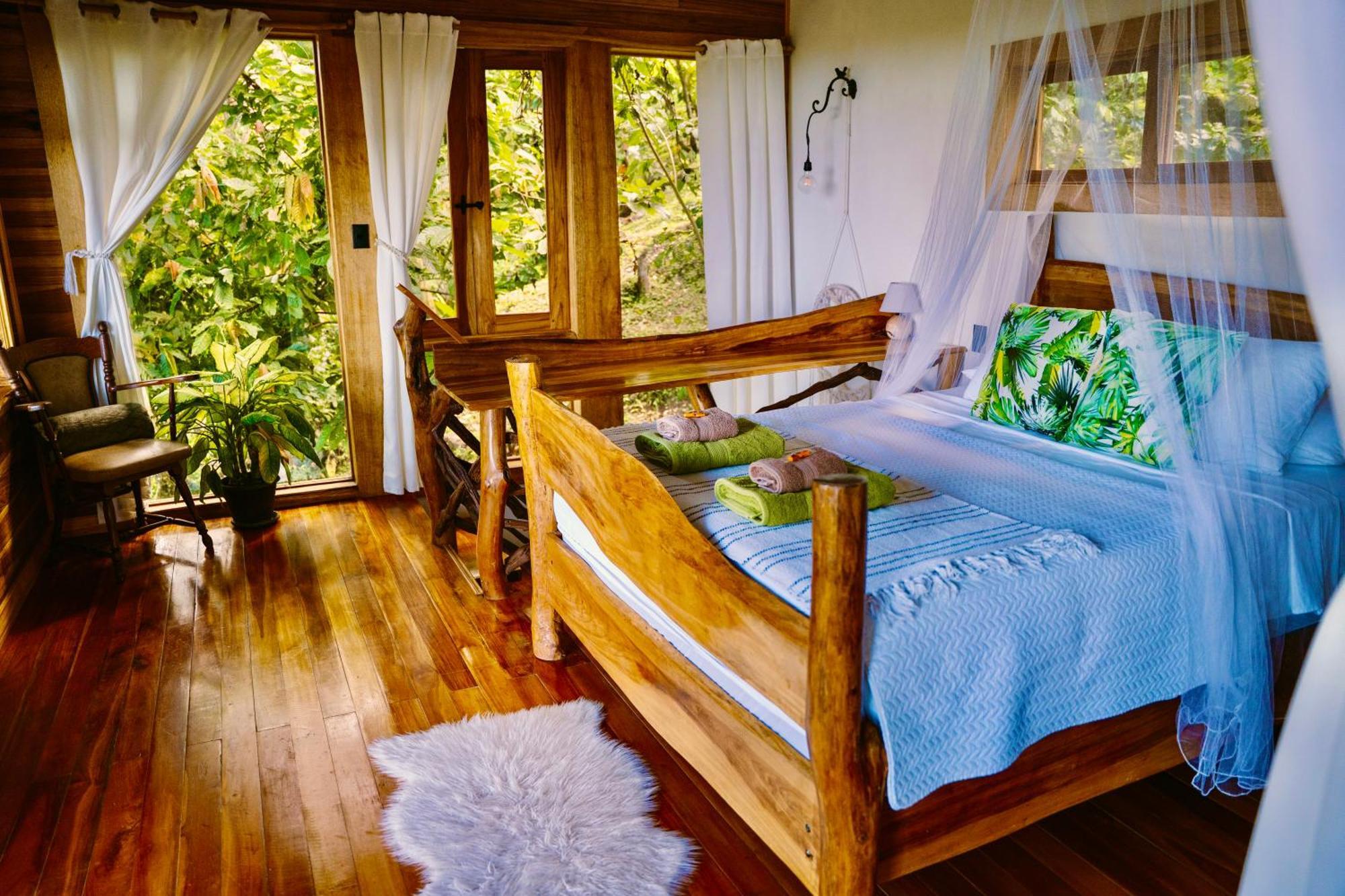 Villa Jungle Spirit Treehouse Cahuita Esterno foto